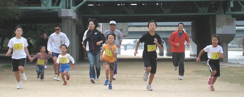 小学生1Kmのスタート 小学生1Kmのスタート