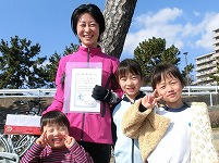 村上陽子さんとお子さんたち