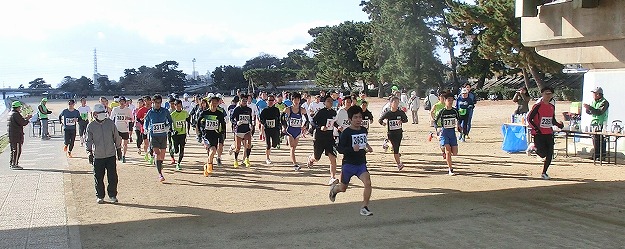 10Km・5Kmの部のスタート 10Km・5Kmの部のスタート