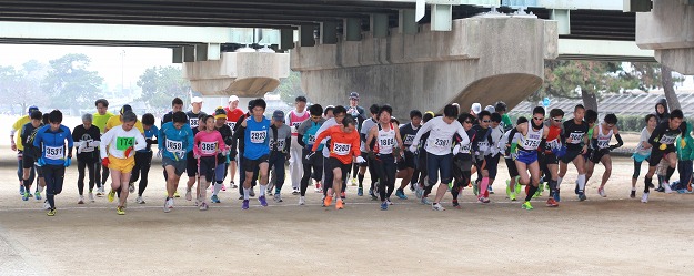 10Km・5Kmの部のスタート 10Km・5Kmの部のスタート
