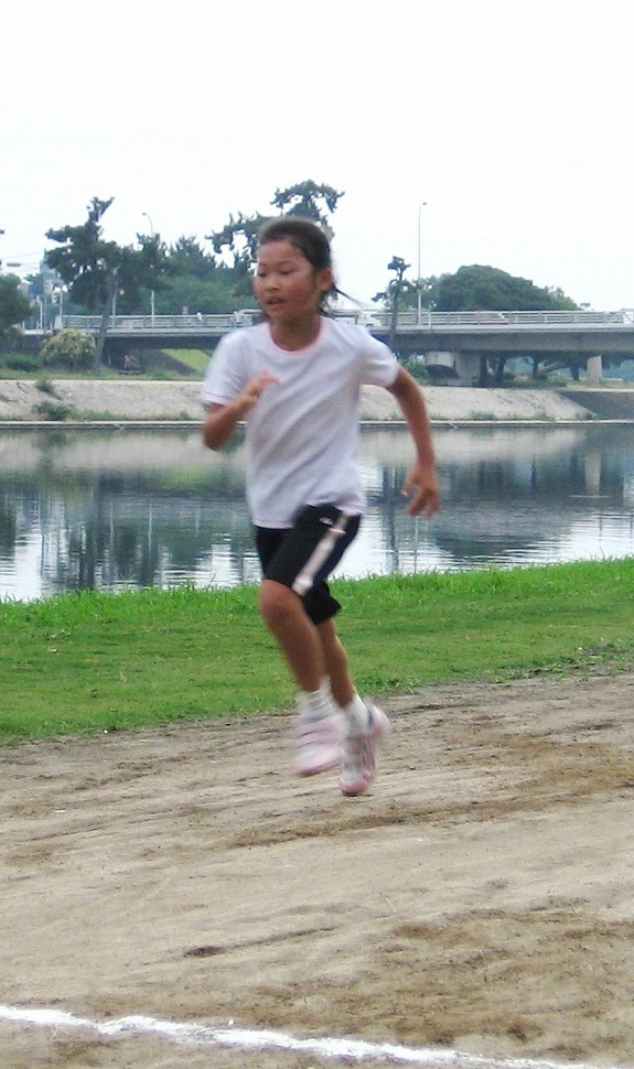 2Kmゴールの小学生 2Kmゴールの小学生