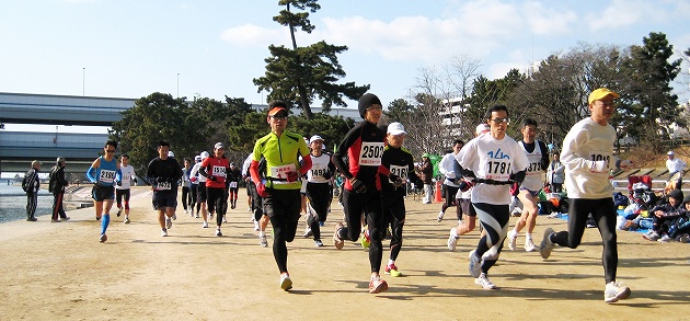 ハーフ2時間走のスタート