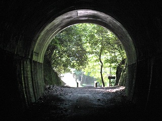 JR福知山線廃線跡のトンネル